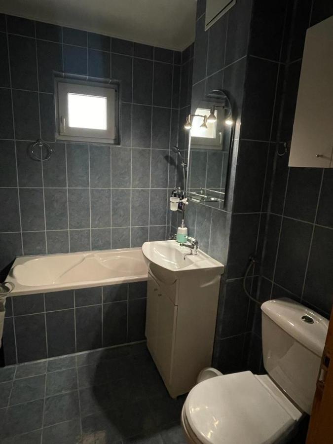 Apartament Zărneşti Esterno foto