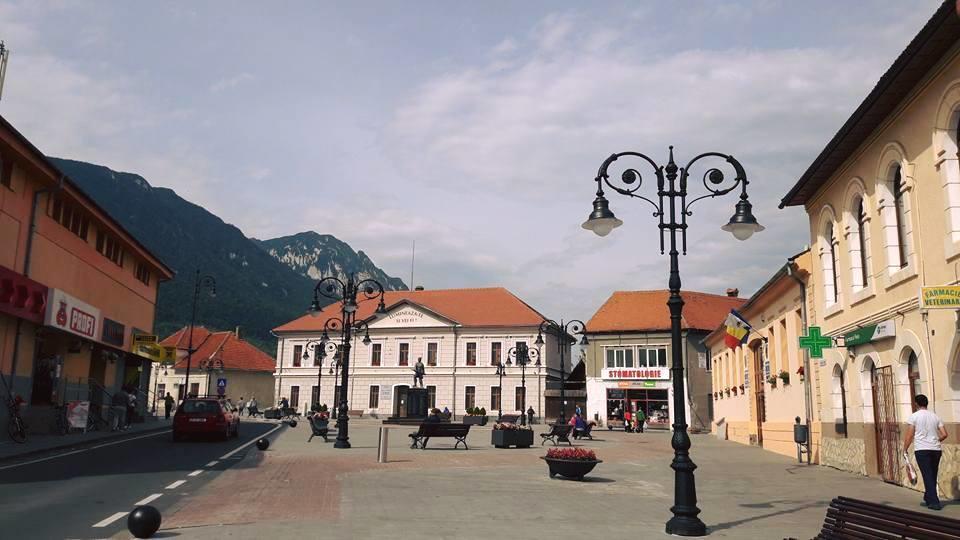 Apartament Zărneşti Esterno foto